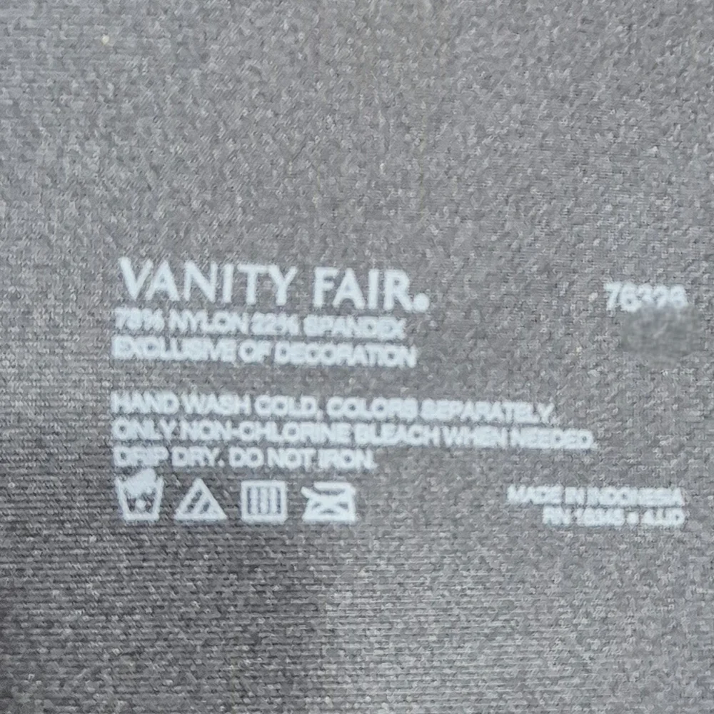 42DD Vanity‎ Fair Radiant 76326 Back & Side Smoothing Underwire Bra Black NWT